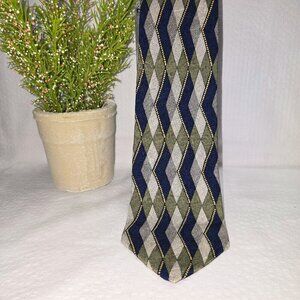 ALBERT NIPON 100% SILK TIE DIAMOND DESIGN BLUE GRAY GREEN TRADITIONAL STYLE